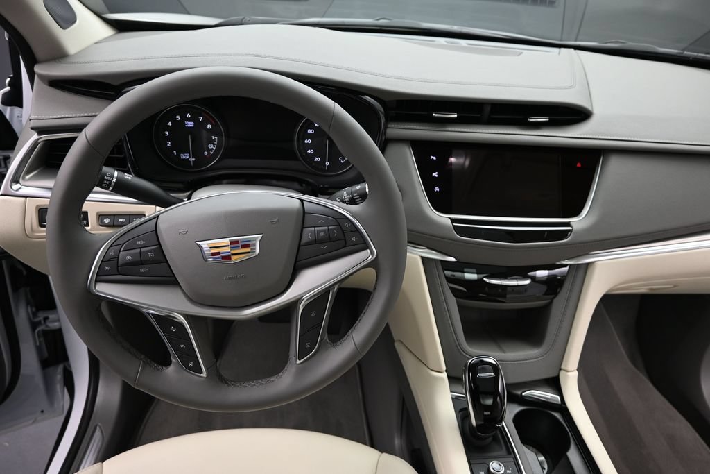 New 2026 Crystal White Tricoat Cadillac Premium Luxury image 11