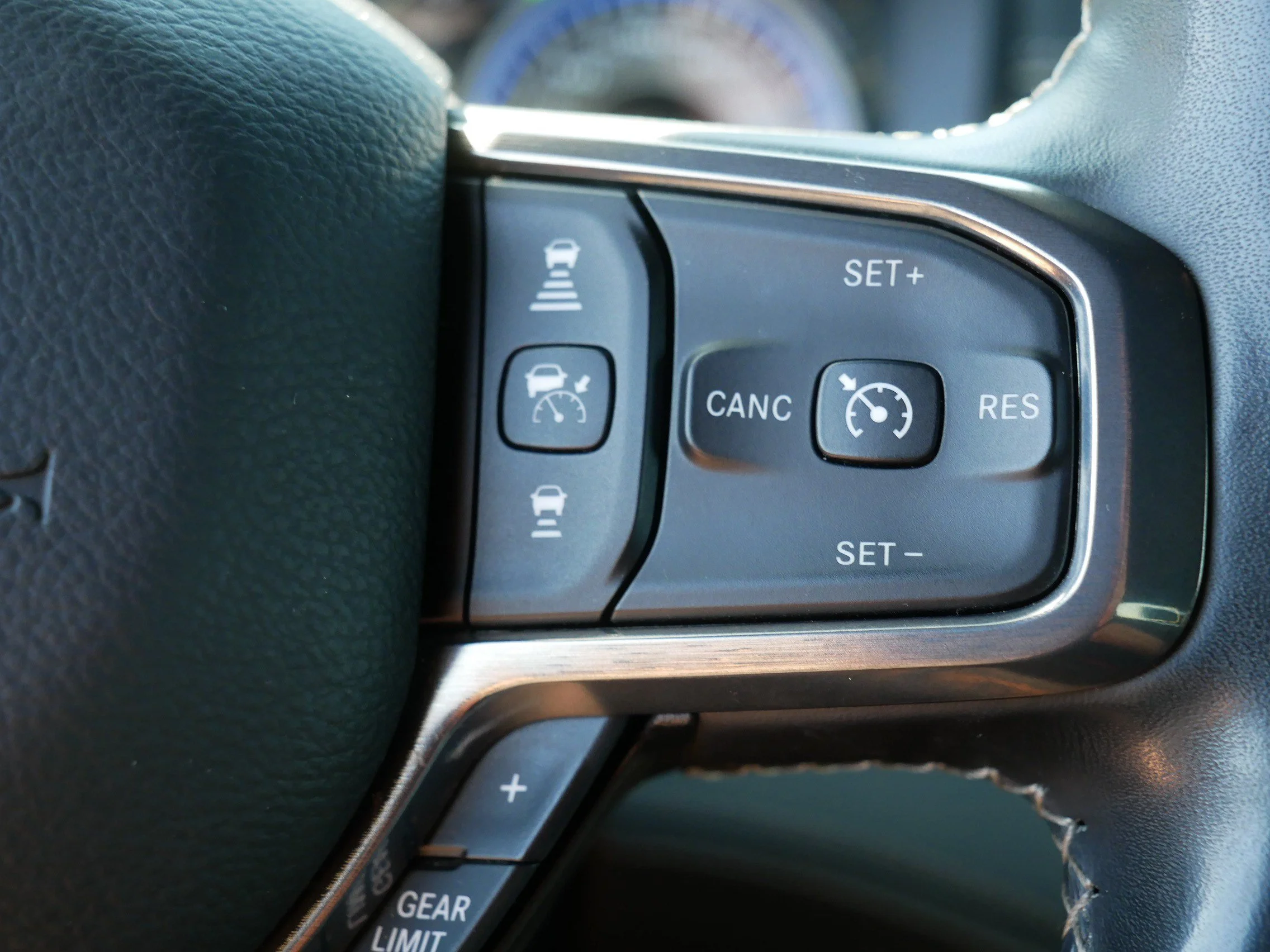 Used 2020 Billet Silver Metallic Clearcoat Ram Limited image 29