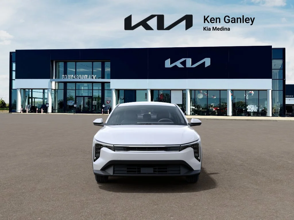 New 2026 White Kia LXS image 2