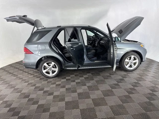 Used 2019  Mercedes-Benz GLE 400 image 14