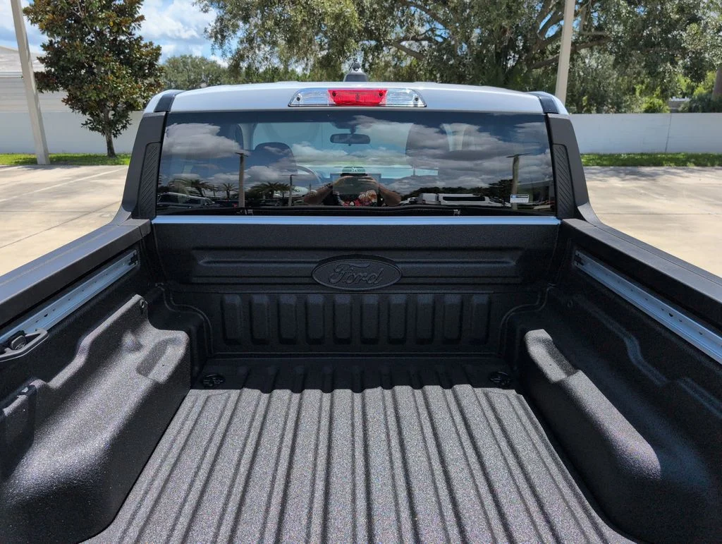 New 2026 White Ford Tremor image 27