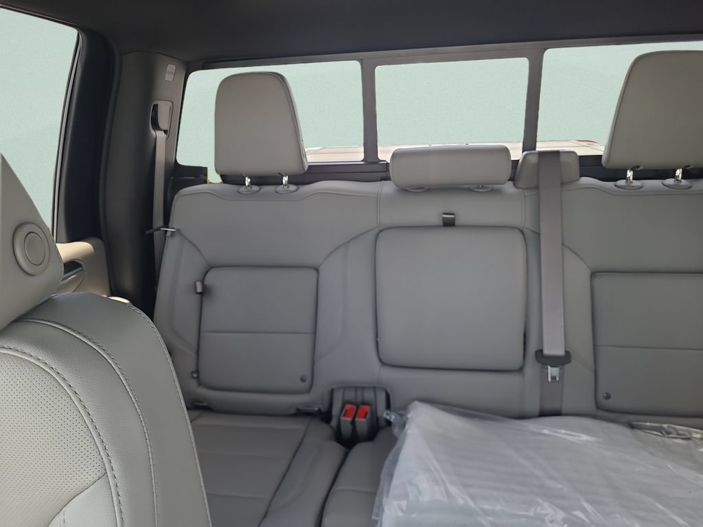 2026 Chevrolet Silverado 2500 HD LTZ - Photo 9