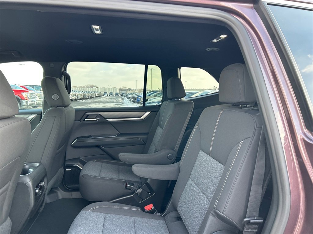 2026 GMC ACADIA - Image 31