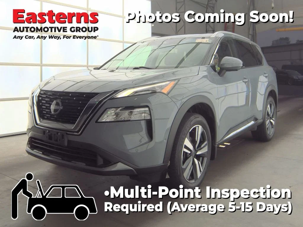 Used 2023 Gray Nissan SL image 1