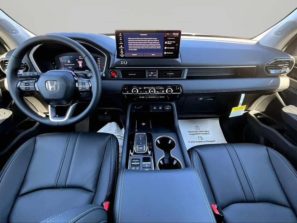 New 2026 Crystal Black Pearl Honda AWD Touring image 9