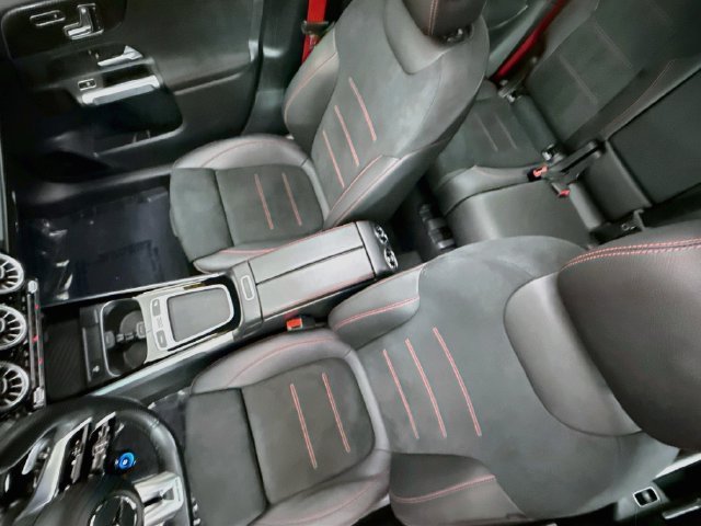 Used 2024 Iridium Silver Metallic Mercedes-Benz GLB 35 AMG® image 22