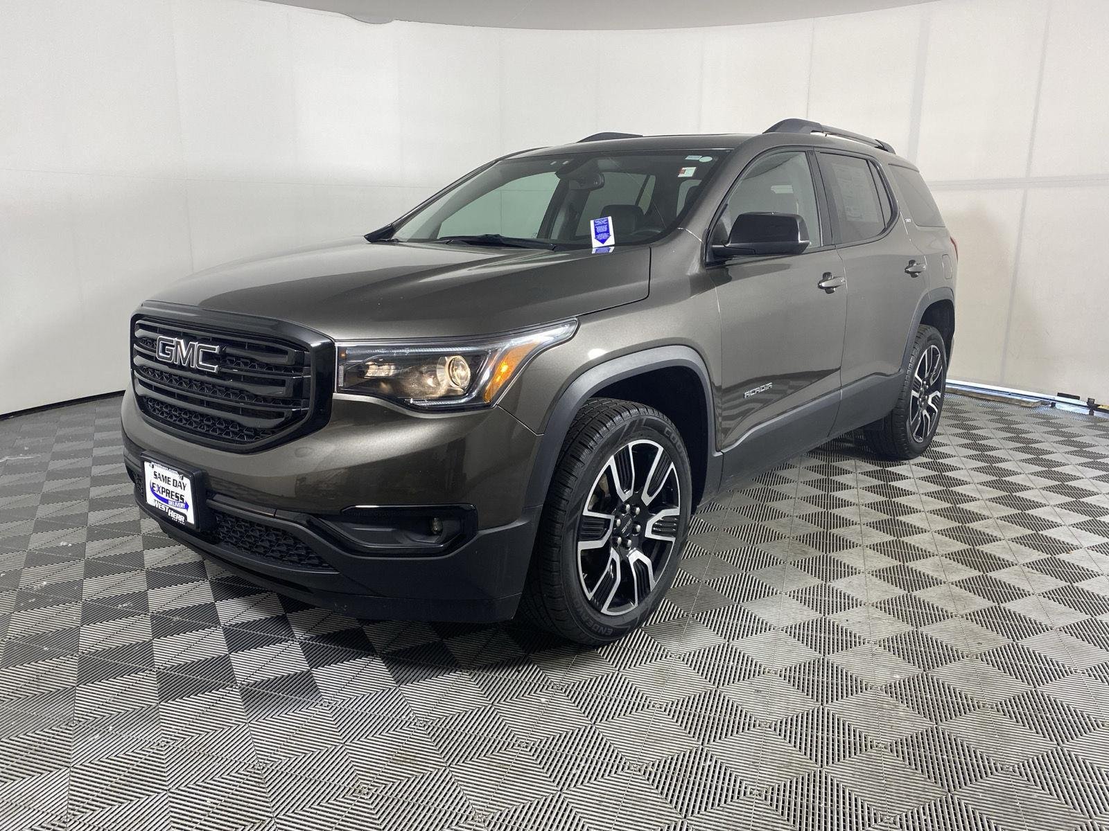Used 2019 Smokey Quartz Metallic GMC SLT image 3
