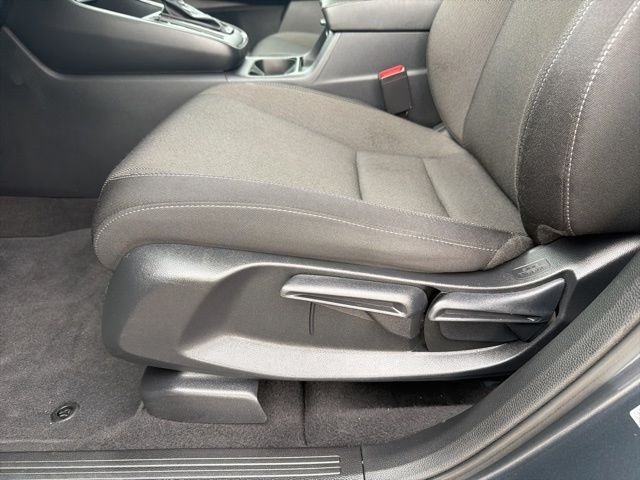2023 Honda CR-V LX - Photo 17