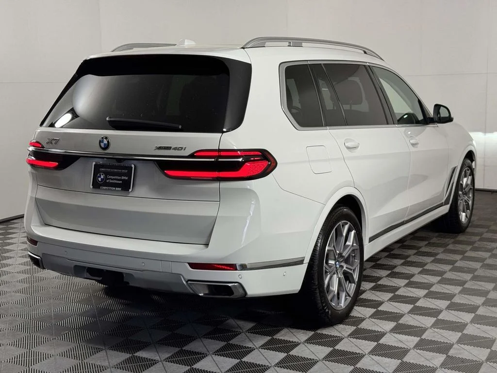 Certified Used 2024 White BMW xDrive40i image 10