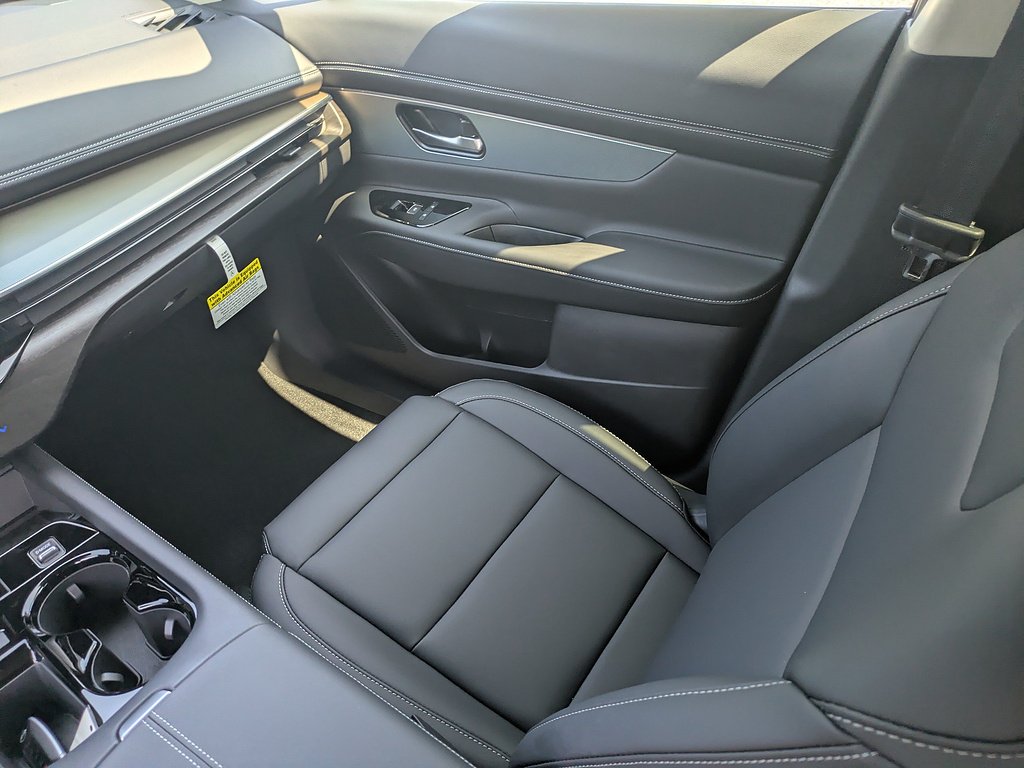 2025 Nissan Murano SL - Photo 18
