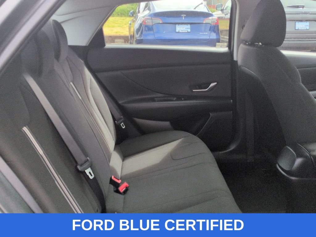 Used 2023 Portofino Gray Hyundai SEL image 26