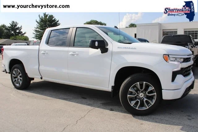 New 2026 Summit White Chevrolet RST image 1