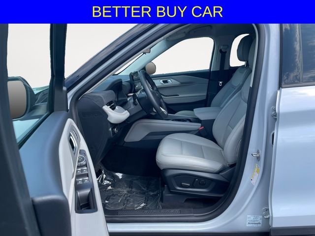 New 2026 White Ford Active image 9
