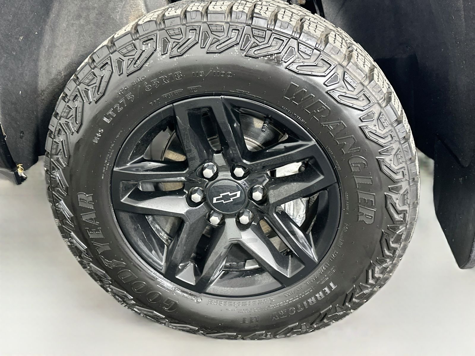 Used 2024 Sterling Gray Metallic Chevrolet Custom Trail Boss image 30