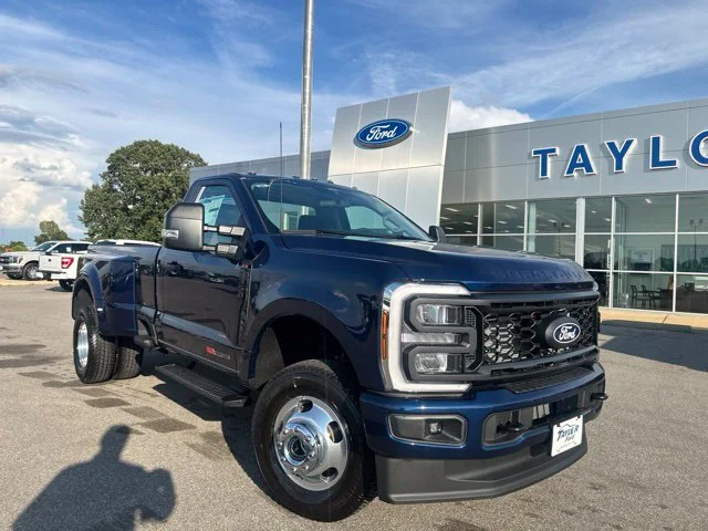 New 2027 Neptune Blue Ford F-350® XL image 4
