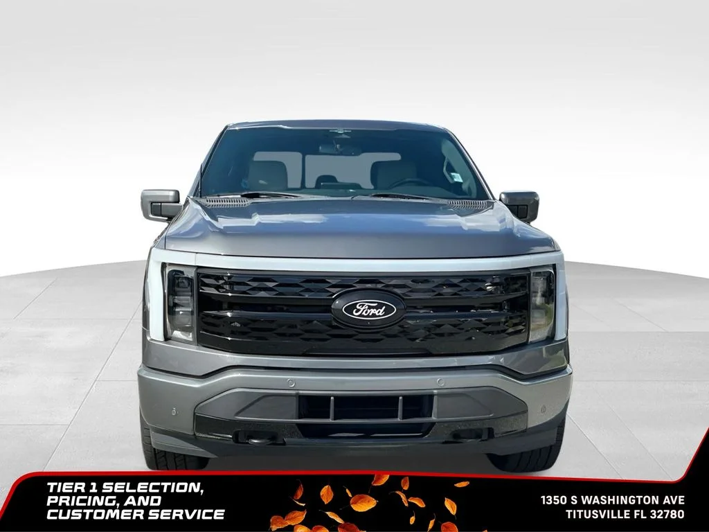Used 2023 Gray Ford Platinum image 9