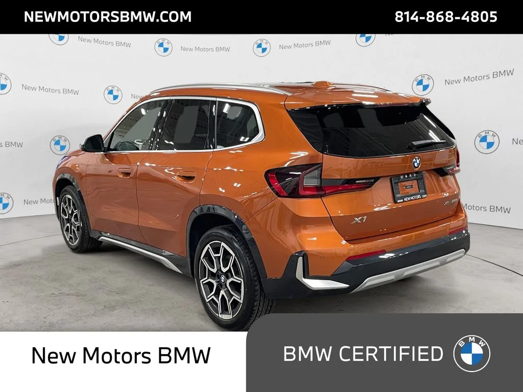 Used 2024 Orange Metallic BMW xDrive28i image 3