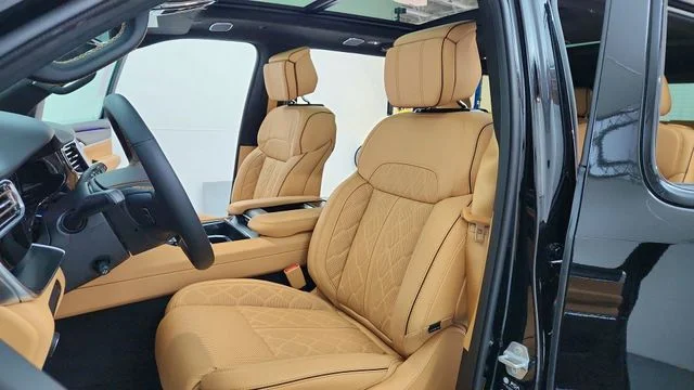 New 2026 High Gloss Black Exterior Paint Jeep Summit Reserve image 19