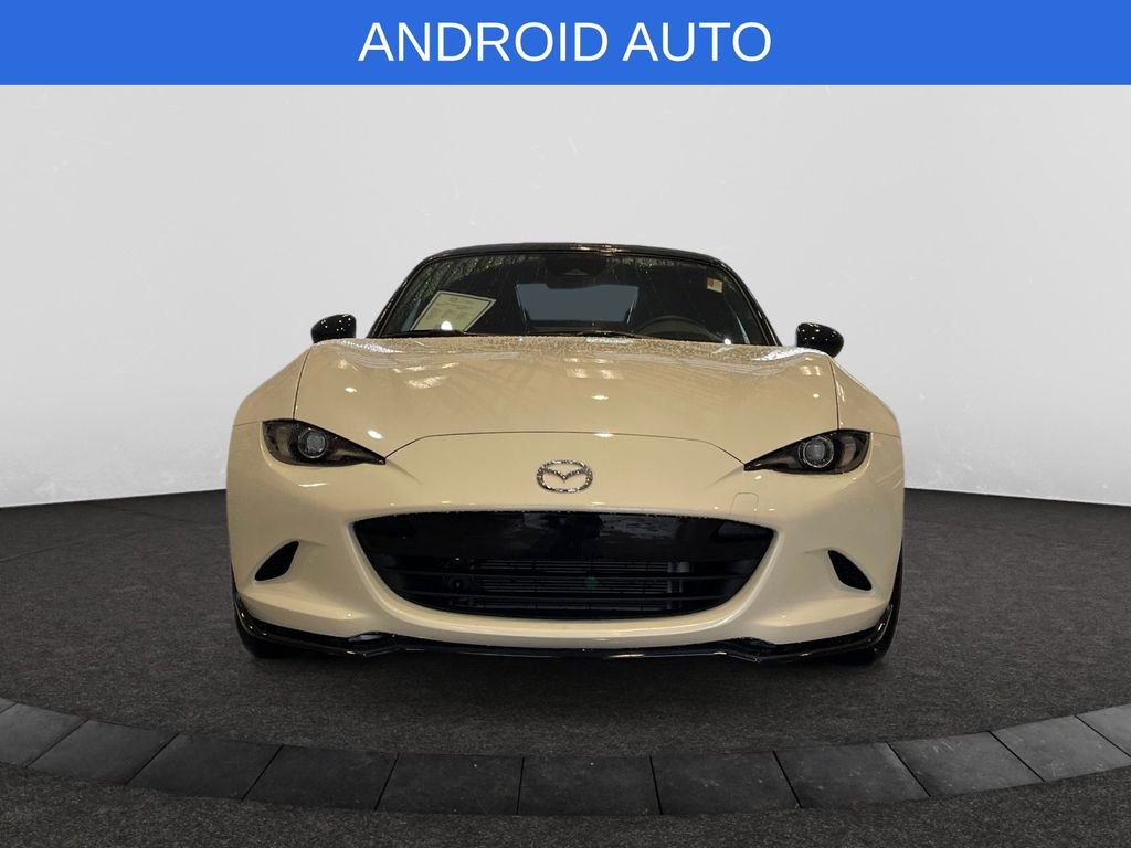 Certified Used 2024 Snowflake White Pearl Mazda Club image 7