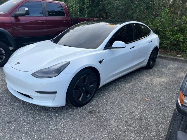 Used 2021 Pearl White Multi-Coat Tesla Standard Range Plus image 1
