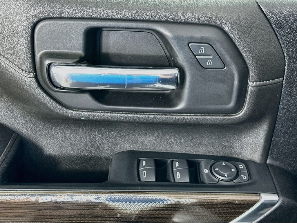 Pre-Owned 2023 Chevrolet Silverado 2500HD LT, photo 17