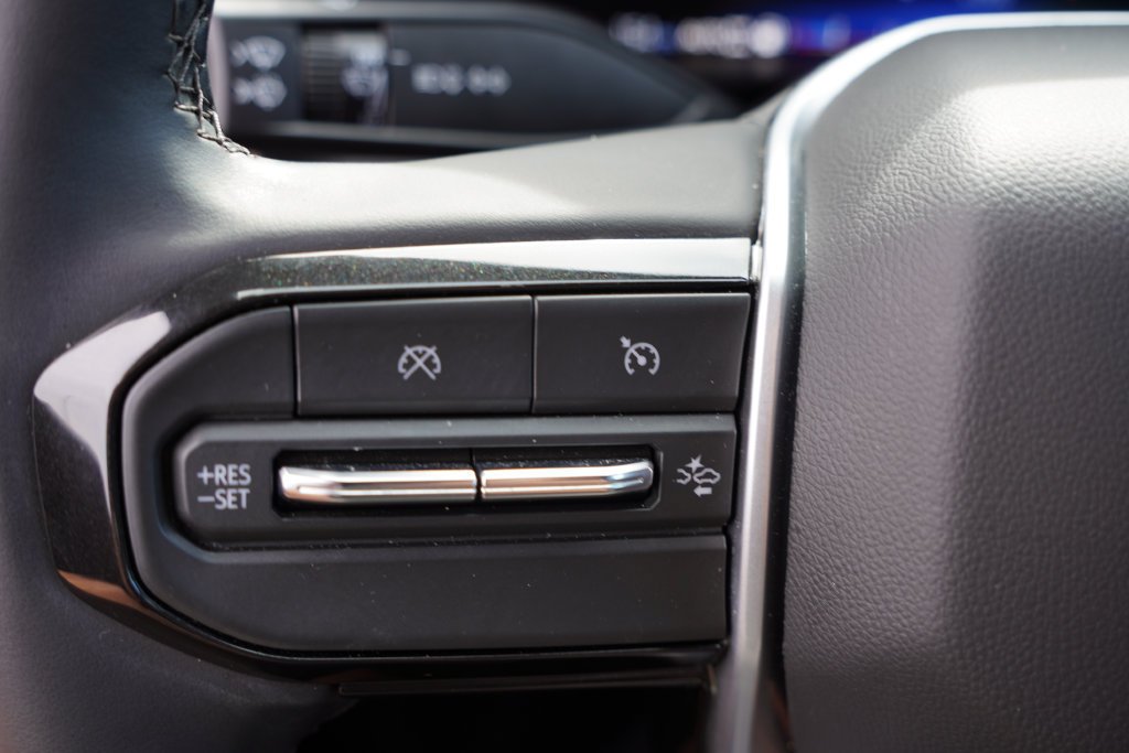 2024 Chevrolet Colorado LT - Photo 33