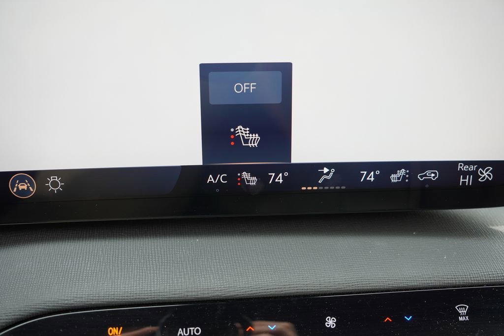 2025 Buick Enclave Preferred - Photo 28