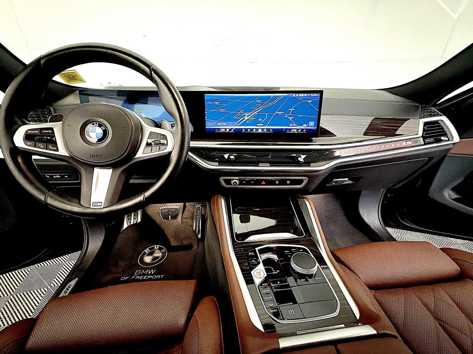 Certified Used 2024 Black Sapphire Metallic BMW xDrive40i image 16