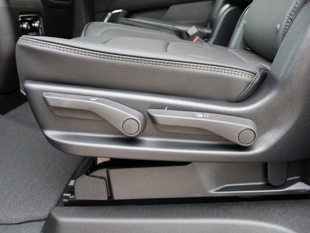 New 2026 Sterling Metallic GMC Denali image 22