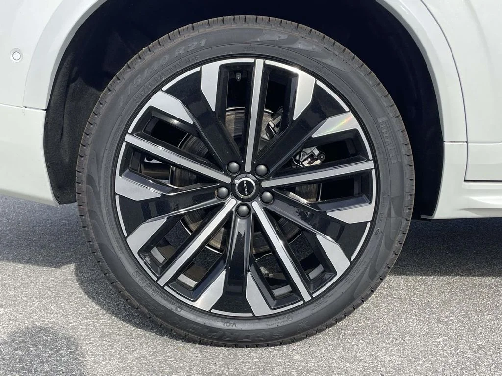 2026 Volvo XC90 Ultra - Photo 31