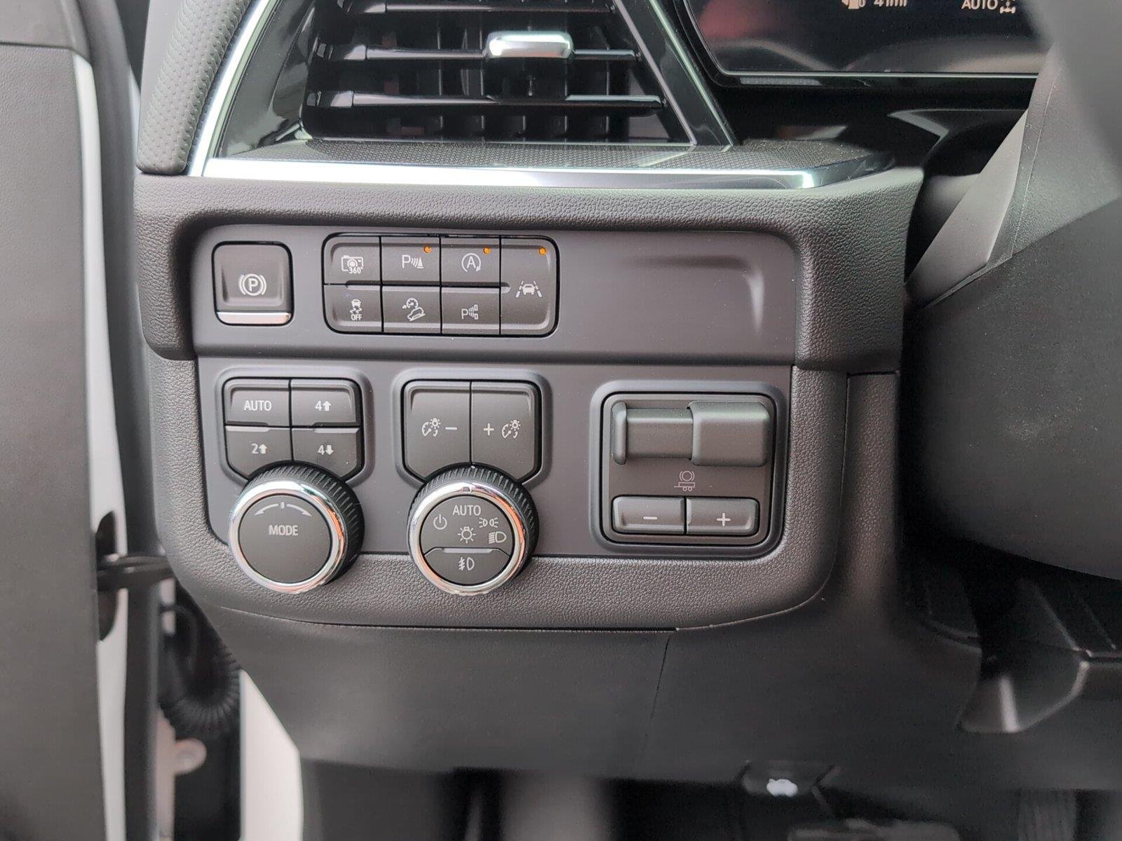 2026 Chevrolet Tahoe RST - Photo 28