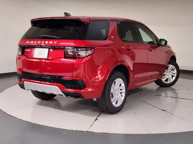 Used 2025 Firenze Red Metallic Land Rover S image 2
