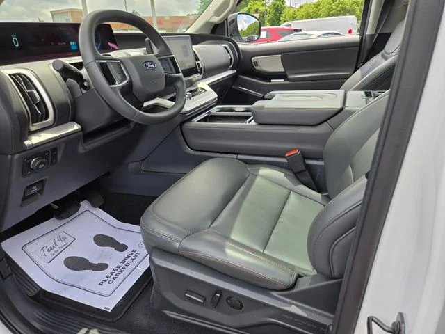 Used 2025 White Ford Active image 11