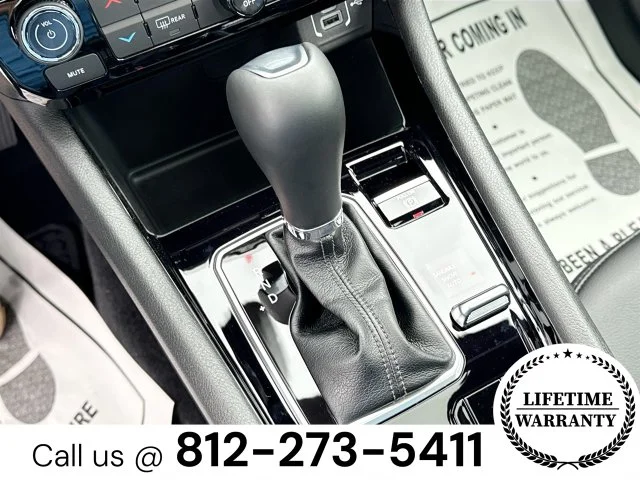 New 2026 White Jeep Latitude image 16