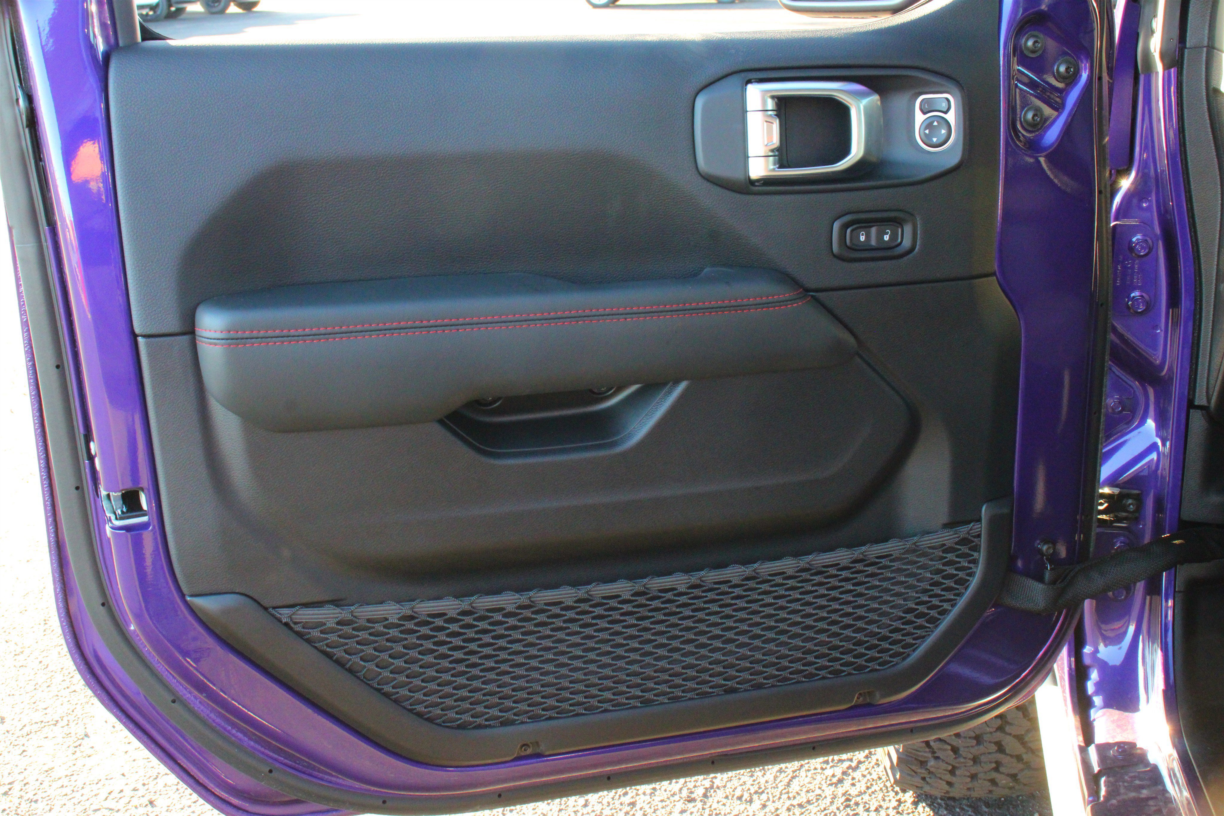 New 2026 Reign Exterior Paint Jeep Rubicon image 5
