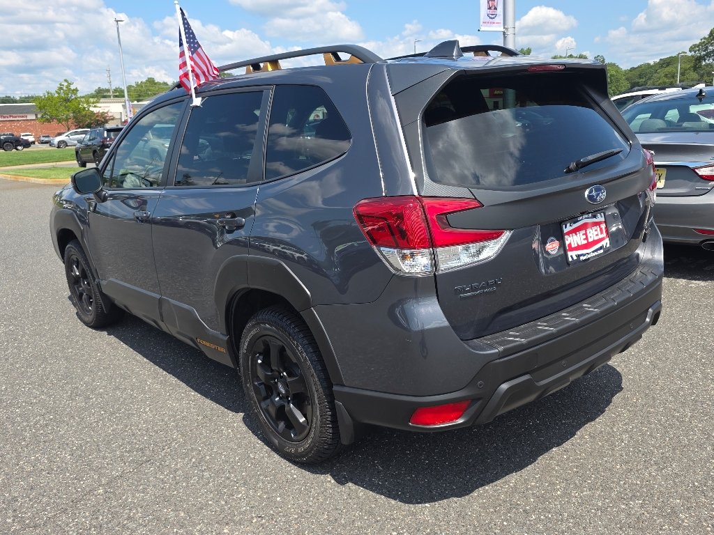 Used 2023 Magnetite Gray Metallic Subaru Wilderness image 10
