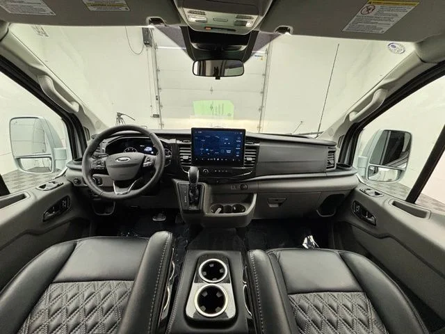 Used 2025 Gray Metallic Ford Explorer Limited SE image 26