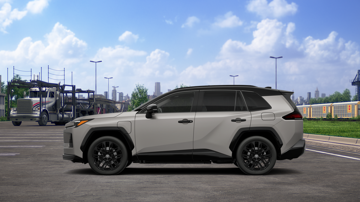New 2026 Meteor Shower with Midnight Black Metallic roof Toyota XSE image 4