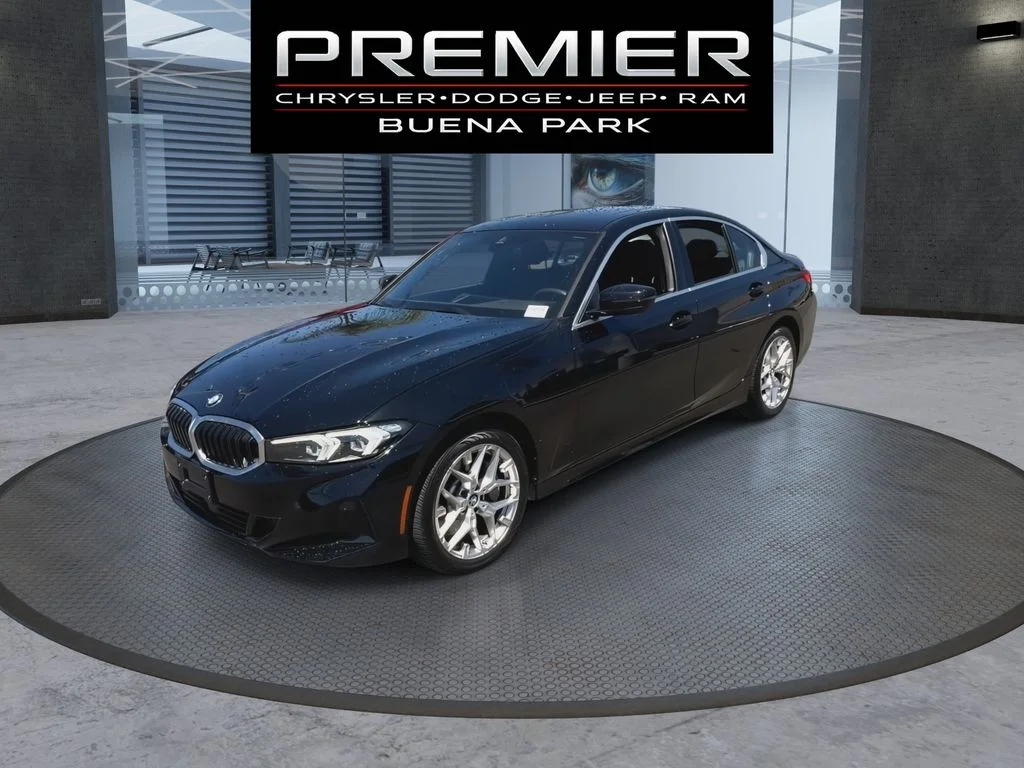 Used 2025 Black BMW 330i xDrive image 4