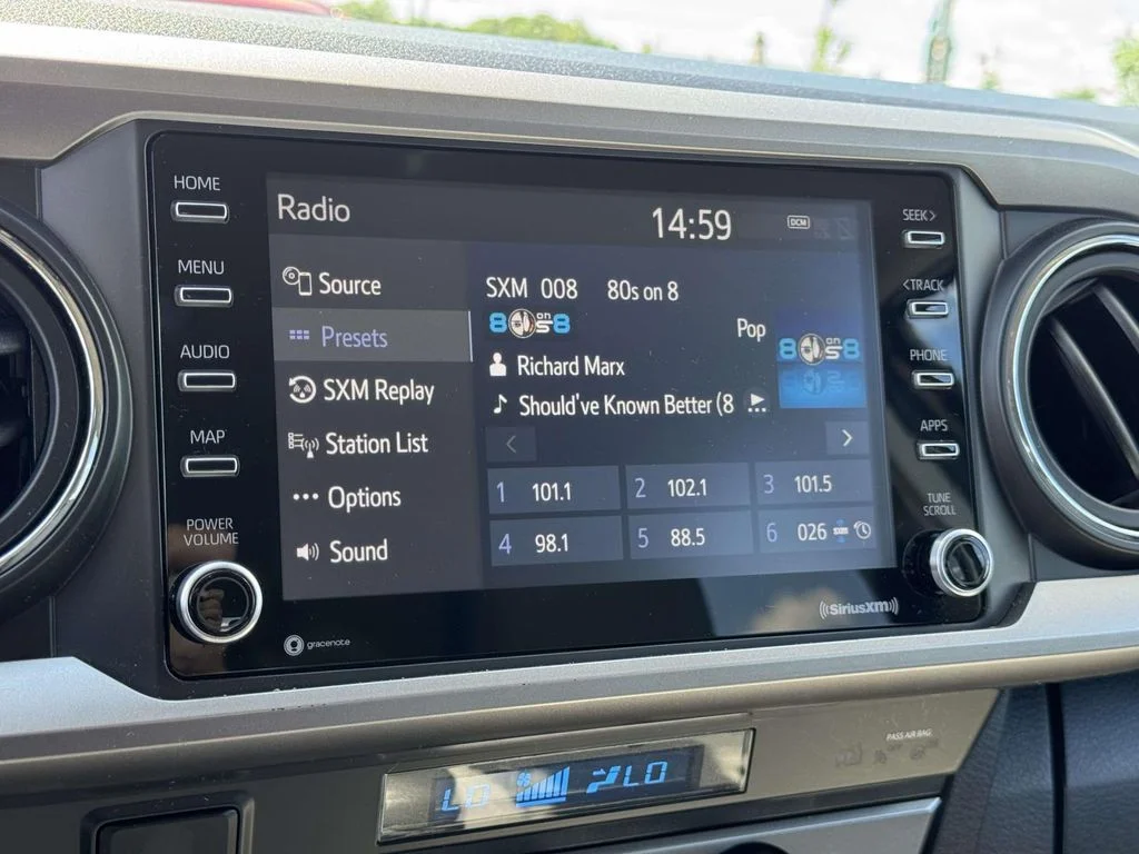 2023 Toyota Tacoma SR5 - Photo 3