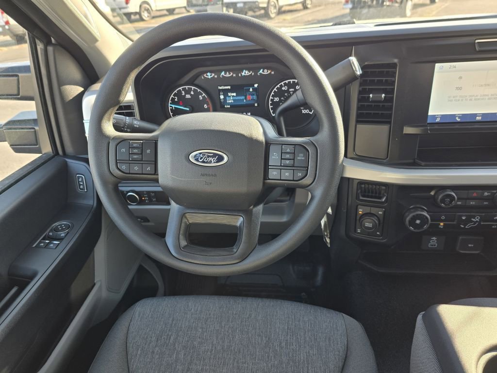 New 2026 Oxford White Ford XL image 30
