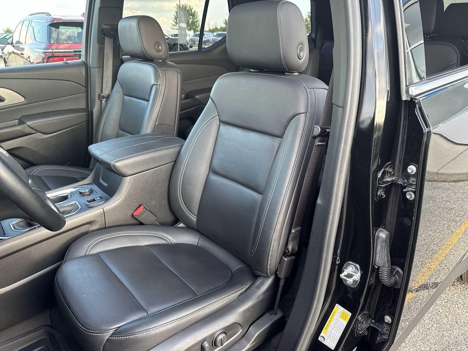 Certified Used 2023 MOSAIC BLACK METALLIC Chevrolet LT Leather image 11