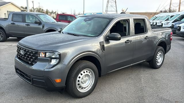 View vehicle photo 2