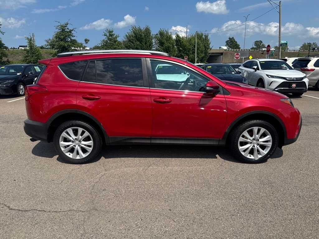 Used 2014 Red Toyota Limited image 10