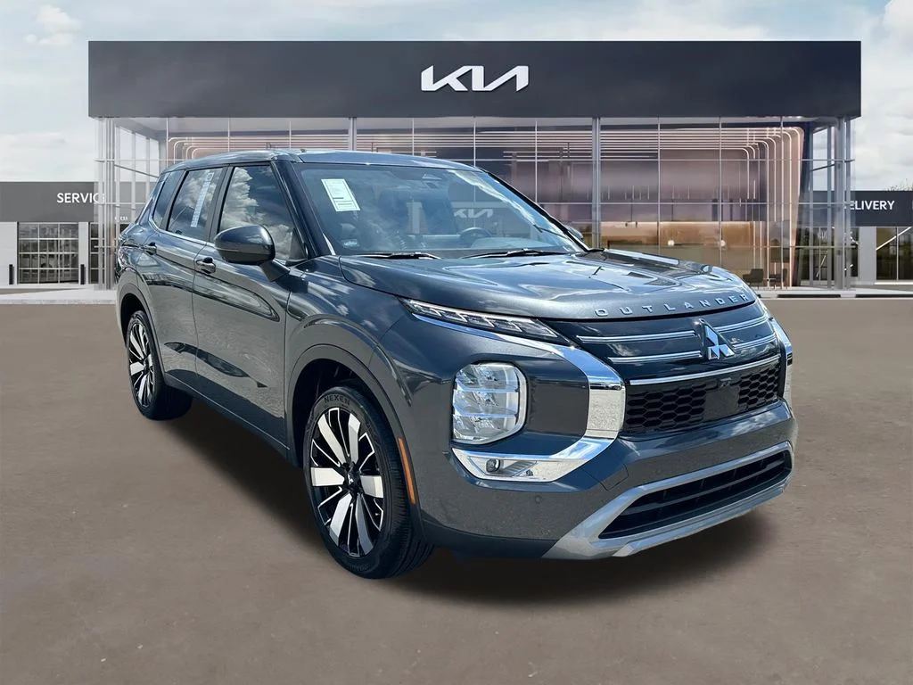 2025 Mitsubishi Outlander