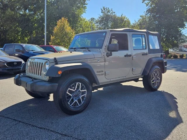 Used 2018  Jeep Unlimited Sport image 3