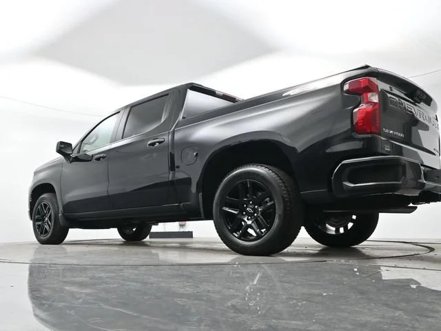 Used 2026 Black Chevrolet Custom image 25