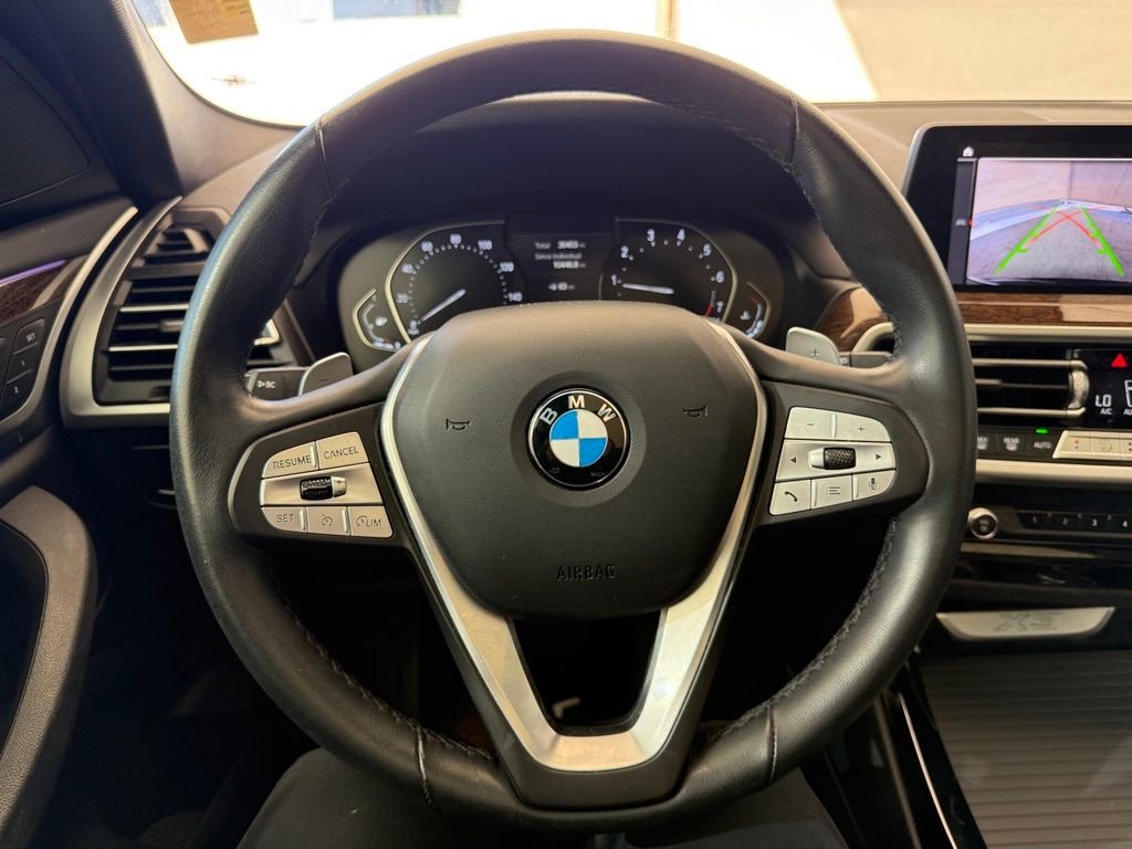Used 2022 Jet Black BMW sDrive30i image 17