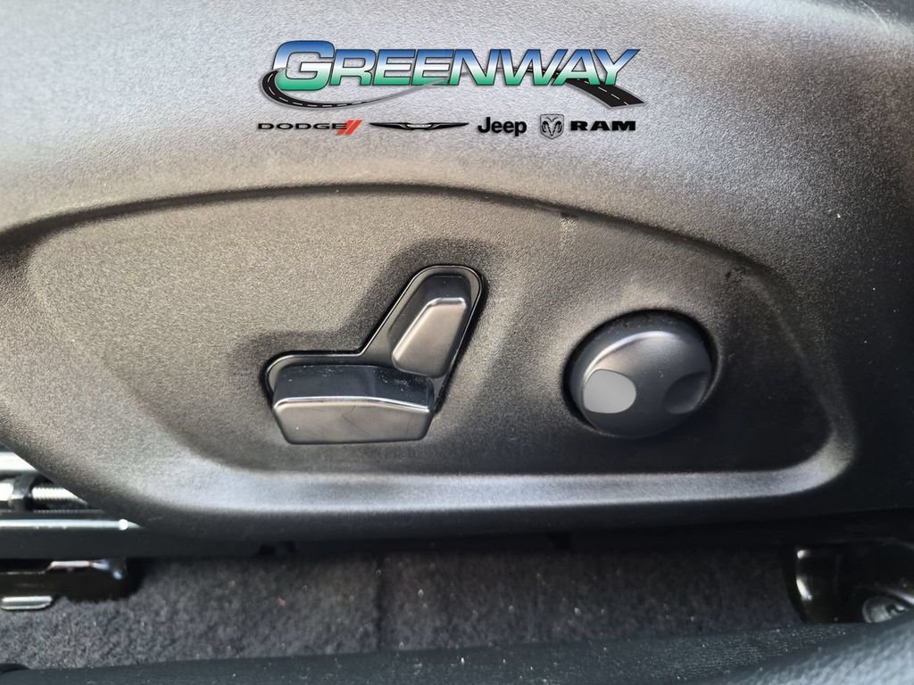Certified Used 2023 White Jeep Limited image 24