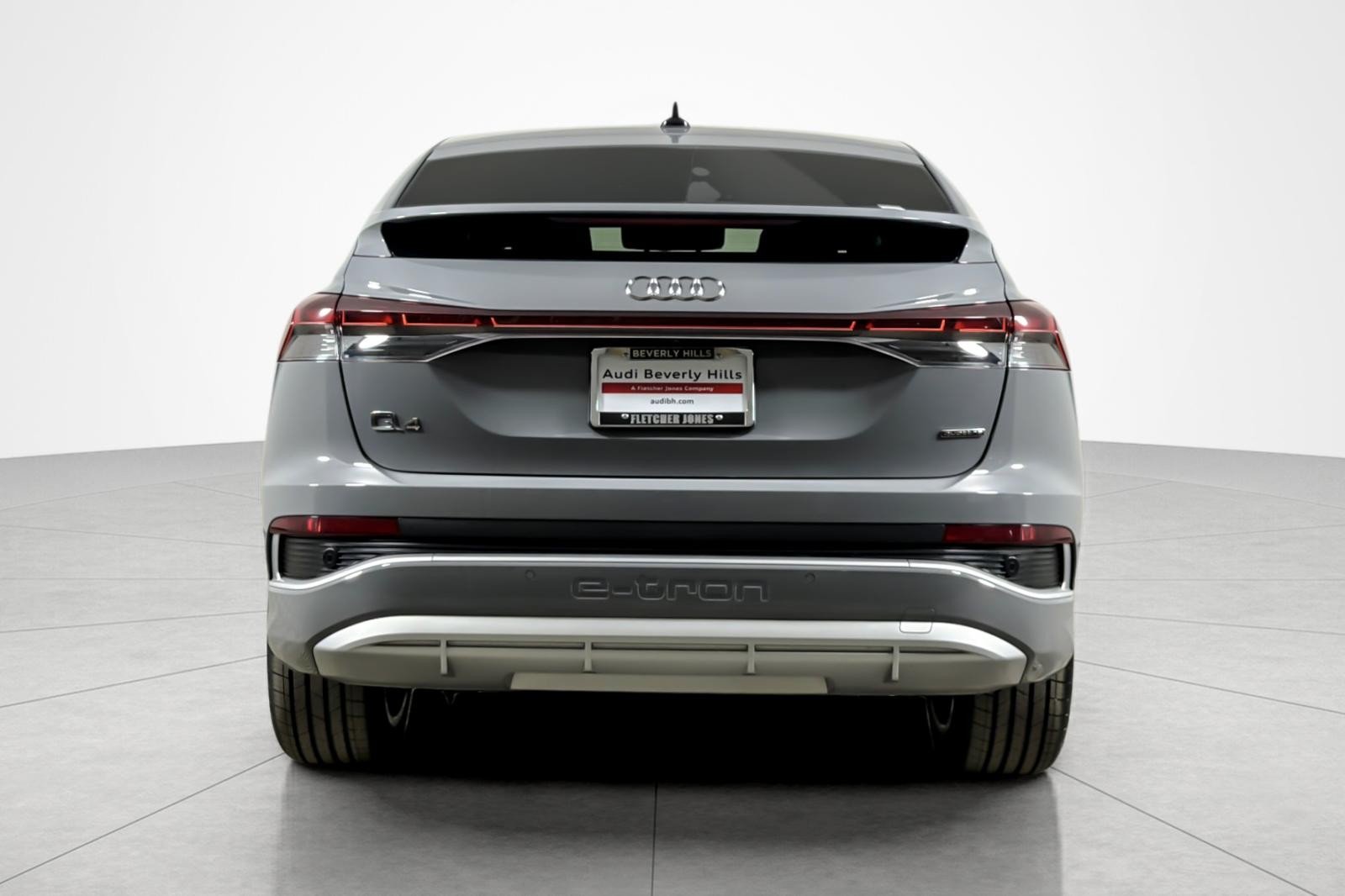 Used 2023 Pebble Gray Audi Premium 50 quattro image 4